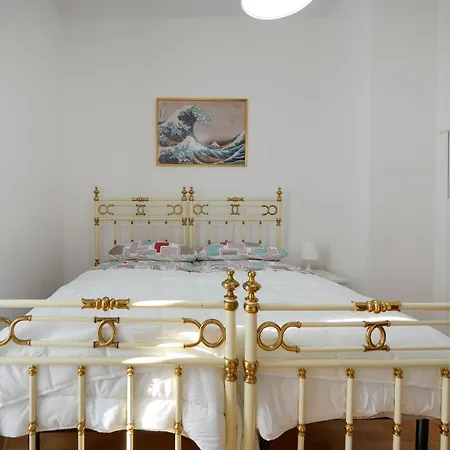 Apartamento Guesthost - A Due Passi Dal Mare - With Parking